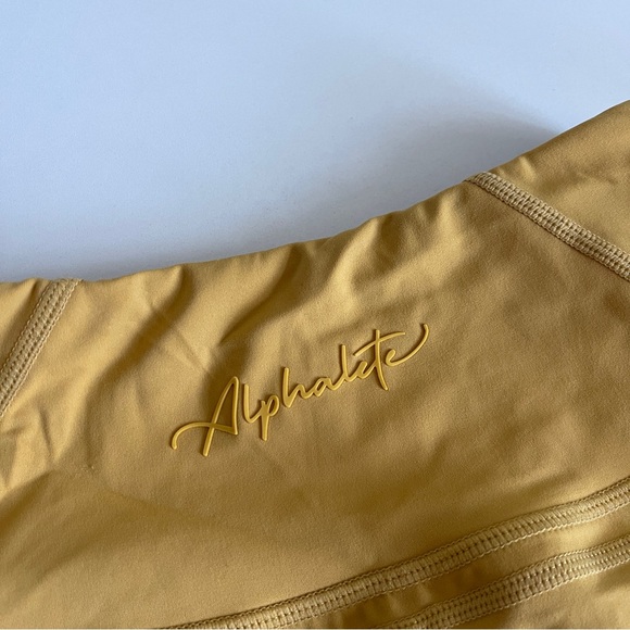 Alphalete Sun Kissed 4” Pulse Surge Shorts - Picture 11 of 11